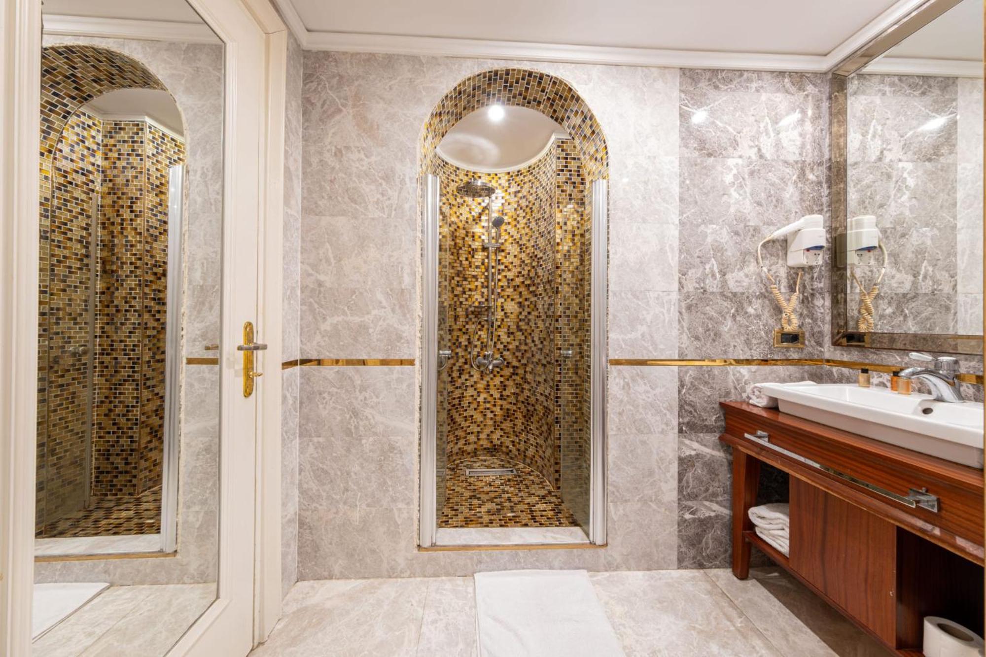 Myy Boutique Hotel Istanbul Ngoại thất bức ảnh
